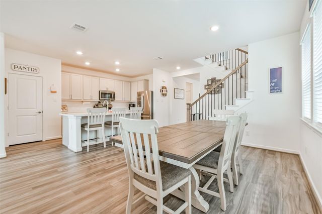 2396 Bishop Lagoon Way, La Porte, TX 77571