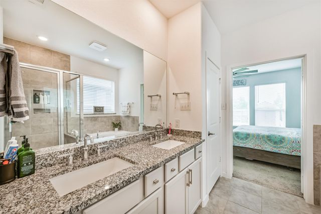 2396 Bishop Lagoon Way, La Porte, TX 77571
