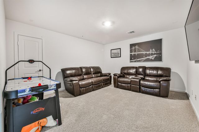 2396 Bishop Lagoon Way, La Porte, TX 77571