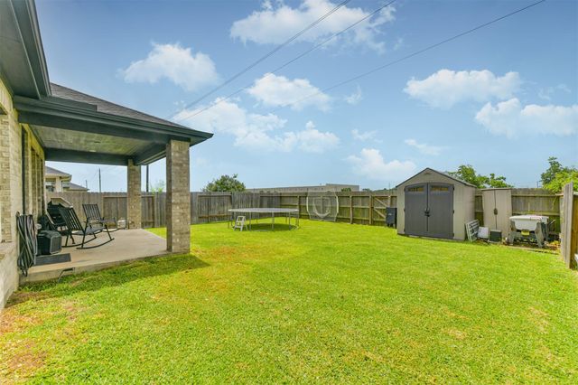 2396 Bishop Lagoon Way, La Porte, TX 77571