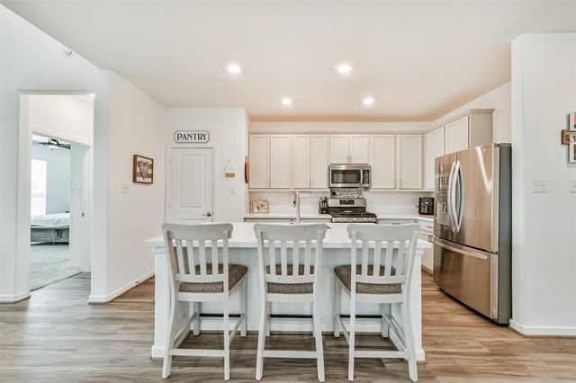 2396 Bishop Lagoon Way, La Porte, TX 77571