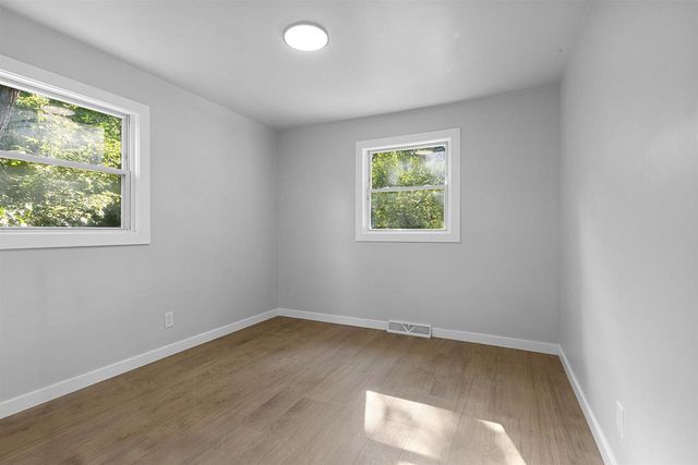 2680 NICOLET DRIVE, Green Bay, WI 54311
