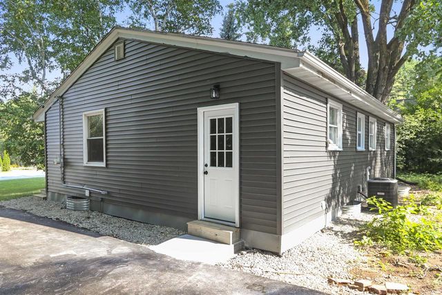 2680 NICOLET DRIVE, Green Bay, WI 54311