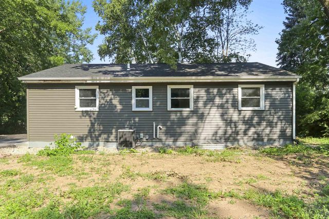 2680 NICOLET DRIVE, Green Bay, WI 54311
