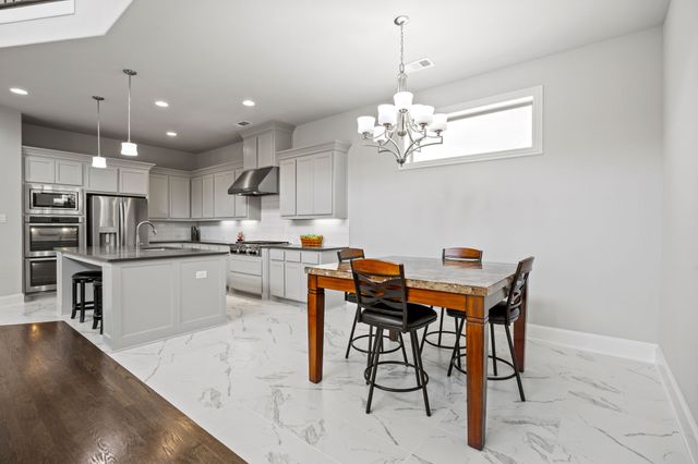725 Royal Minister Boulevard, Lewisville, TX 75056