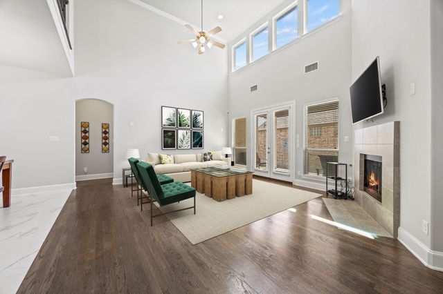 725 Royal Minister Boulevard, Lewisville, TX 75056