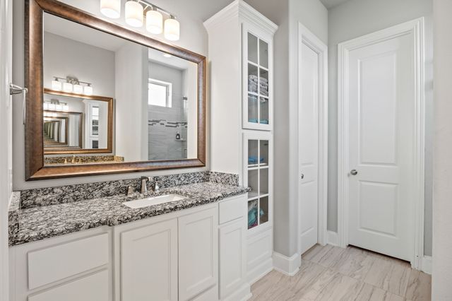 725 Royal Minister Boulevard, Lewisville, TX 75056