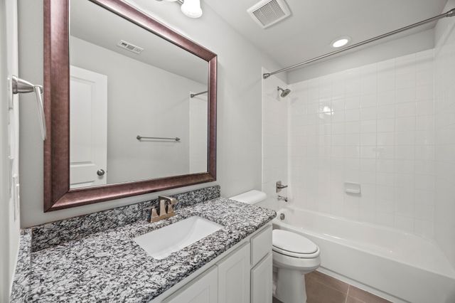 725 Royal Minister Boulevard, Lewisville, TX 75056