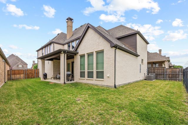 725 Royal Minister Boulevard, Lewisville, TX 75056
