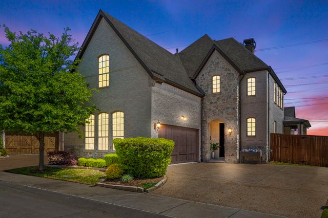 725 Royal Minister Boulevard, Lewisville, TX 75056