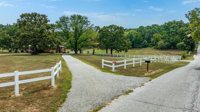 24100 S 550 Road, Afton, OK 74331