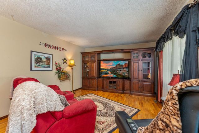 24100 S 550 Road, Afton, OK 74331