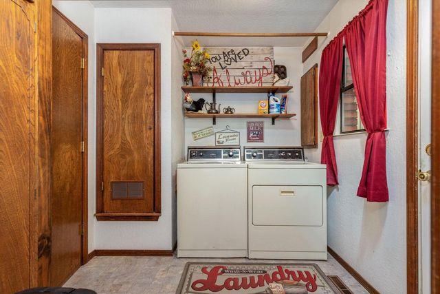 24100 S 550 Road, Afton, OK 74331