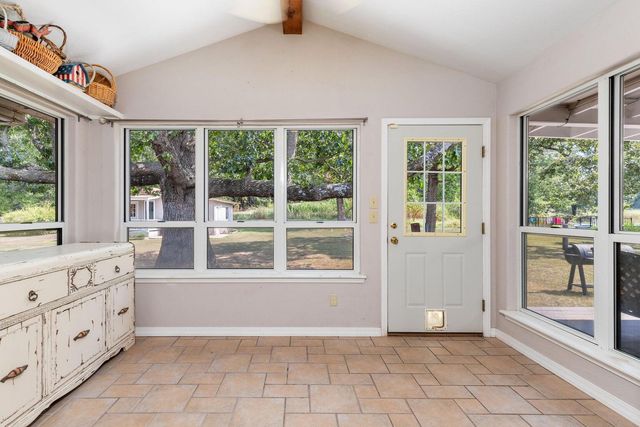 24100 S 550 Road, Afton, OK 74331