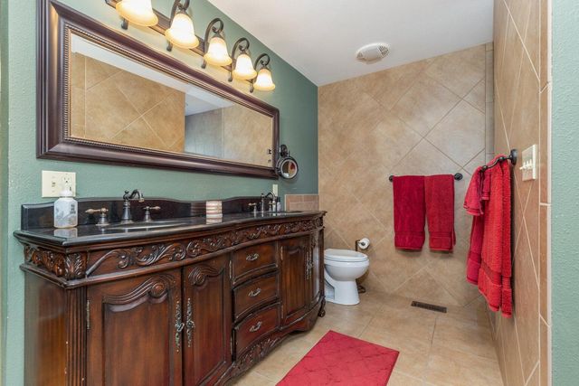 24100 S 550 Road, Afton, OK 74331