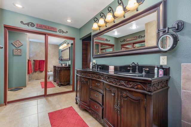 24100 S 550 Road, Afton, OK 74331