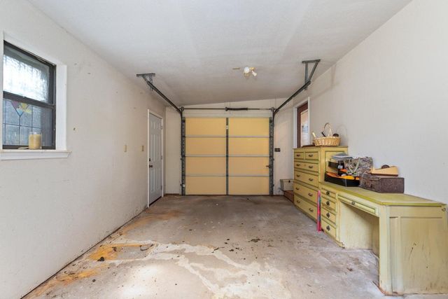 24100 S 550 Road, Afton, OK 74331