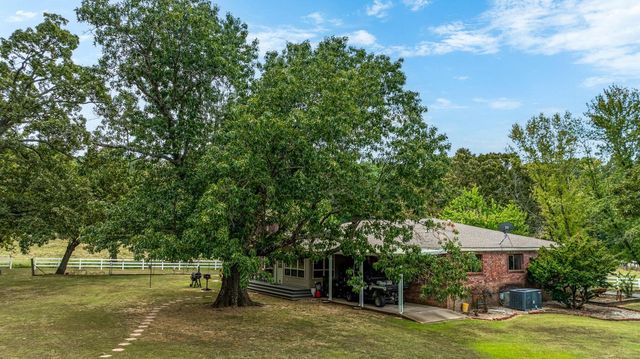 24100 S 550 Road, Afton, OK 74331