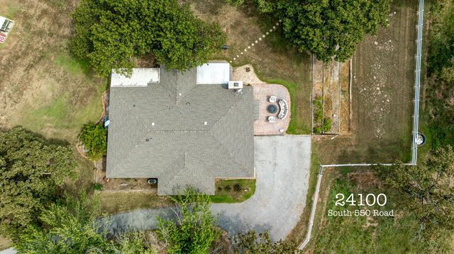 24100 S 550 Road, Afton, OK 74331