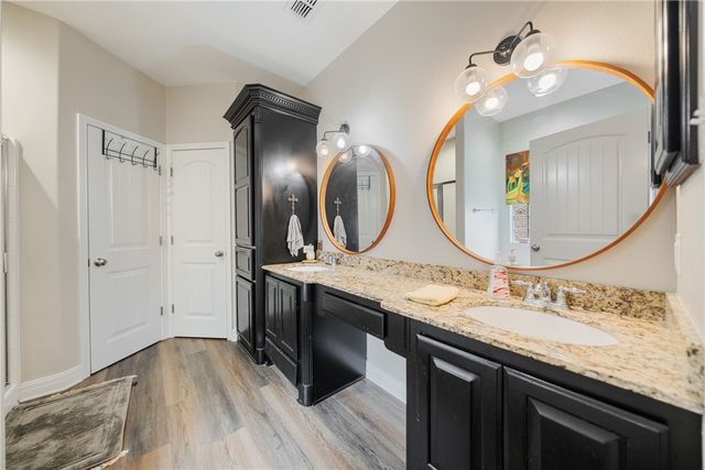 6033 Timbergate Dr, Corpus Christi, TX 78414