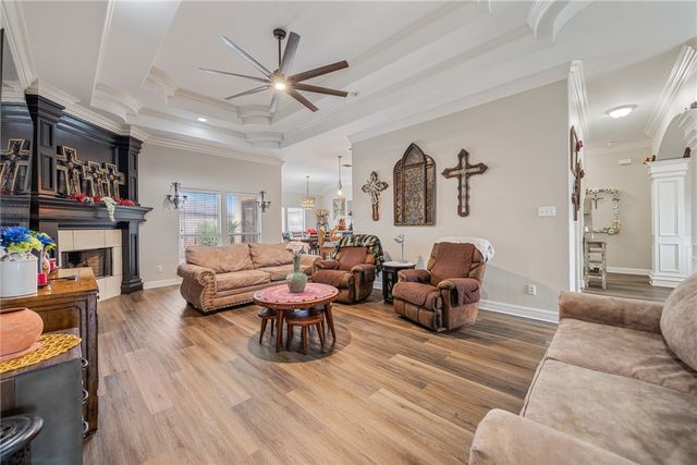 6033 Timbergate Dr, Corpus Christi, TX 78414