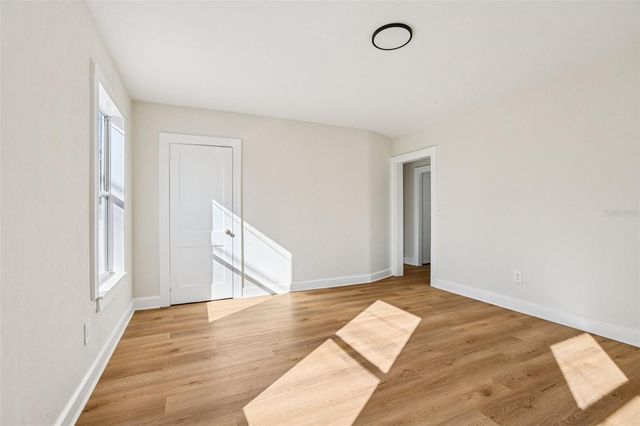 305 28TH STREET S, St Petersburg, FL 33712