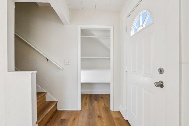 305 28TH STREET S, St Petersburg, FL 33712