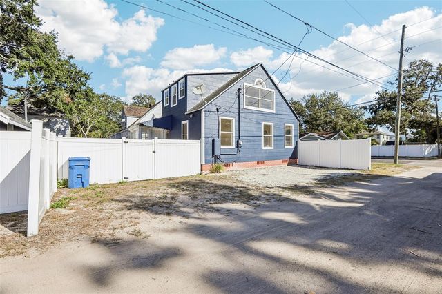 305 28TH STREET S, St Petersburg, FL 33712