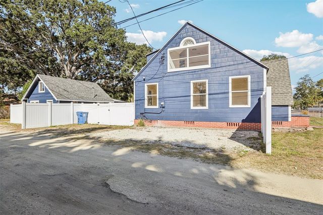 305 28TH STREET S, St Petersburg, FL 33712