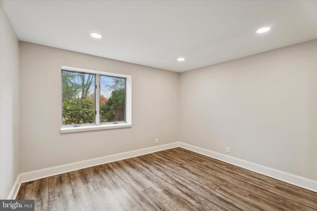 3404 HONEY RUN RD, Ambler, PA 19002