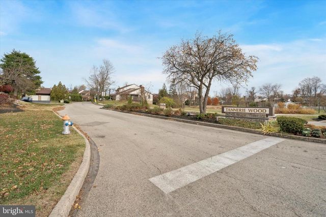 3404 HONEY RUN RD, Ambler, PA 19002