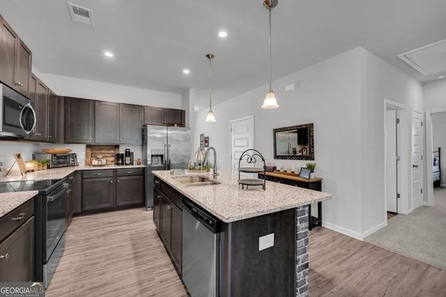 67 Crossroad Circle, Jasper, GA 30143