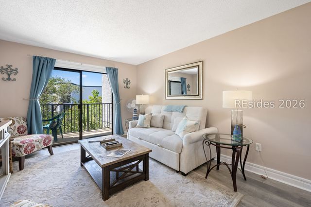 34 S Forest Beach Dr Apt B14, Hilton Head Island, SC 29928