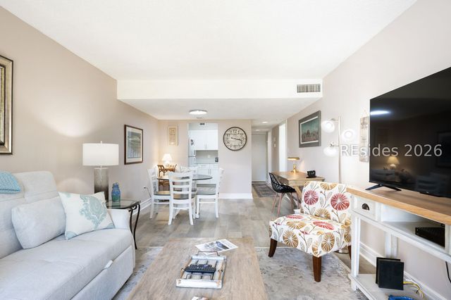 34 S Forest Beach Dr Apt B14, Hilton Head Island, SC 29928