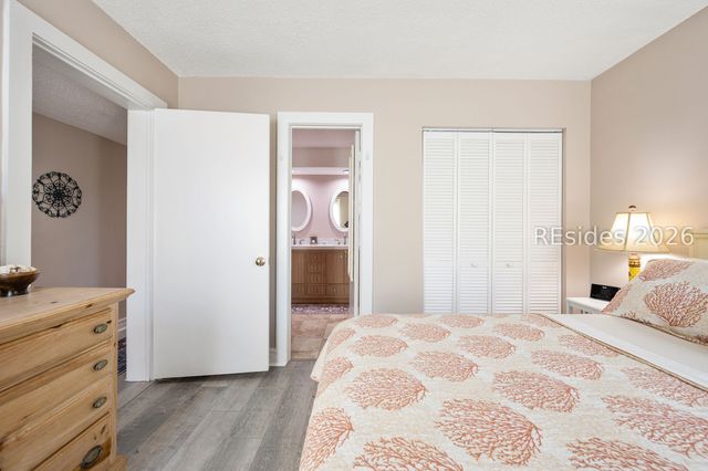34 S Forest Beach Dr Apt B14, Hilton Head Island, SC 29928