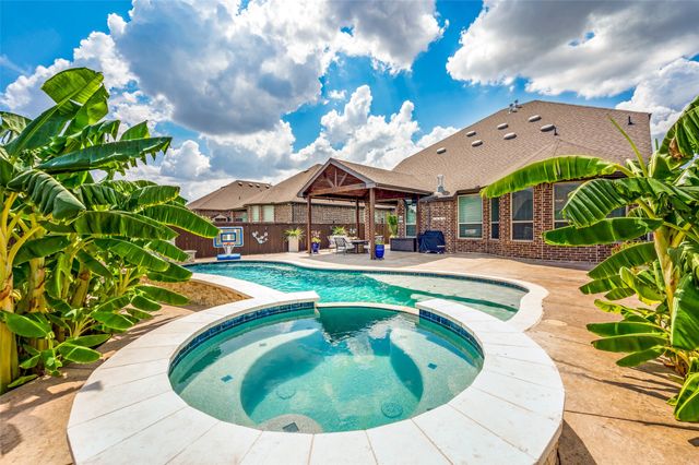1807 Mabry Court, Mansfield, TX 76063