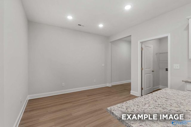 402 Clyde Lane, Hartselle, AL 35640