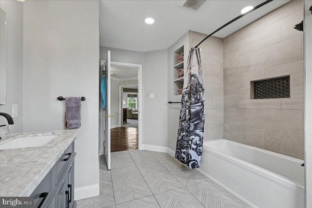 144 FOX RUN DR, Collegeville, PA 19426