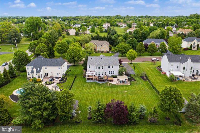144 FOX RUN DR, Collegeville, PA 19426