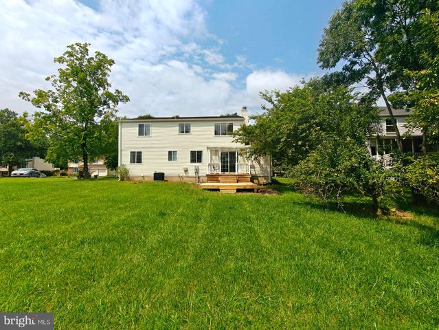 1705 WHITEWOOD LN, Herndon, VA 20170