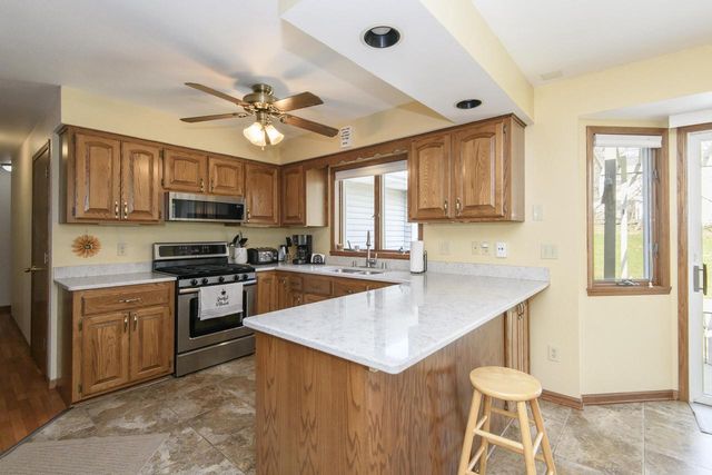 68 E Prospect STREET, Hartford, WI 53027