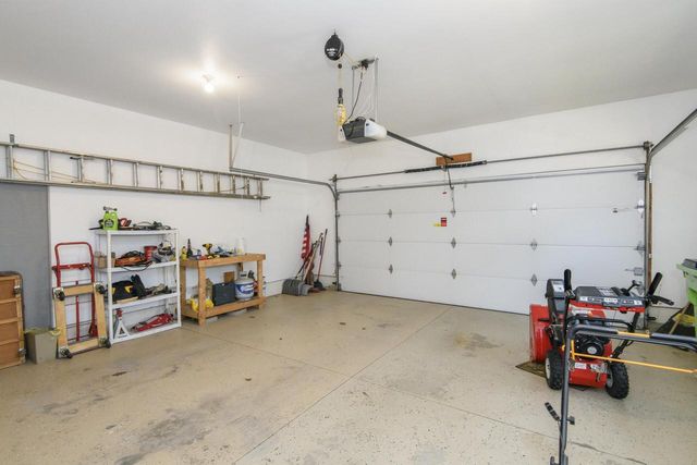 68 E Prospect STREET, Hartford, WI 53027