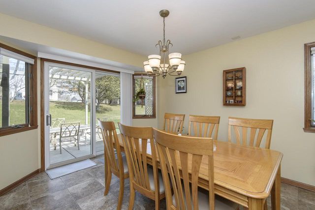 68 E Prospect STREET, Hartford, WI 53027