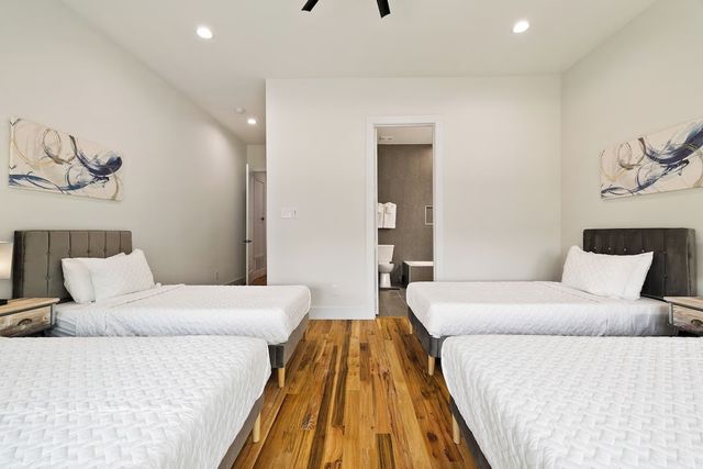 5942 Prospect Avenue, Dallas, TX 75206