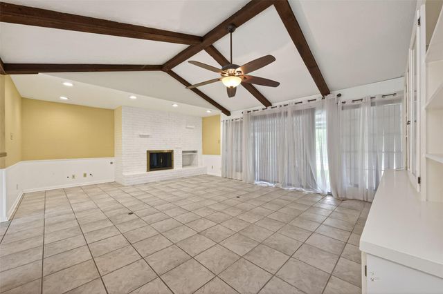 1701 Mistletoe Lane, Houston, TX 77339