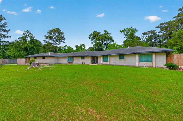 1701 Mistletoe Lane, Houston, TX 77339