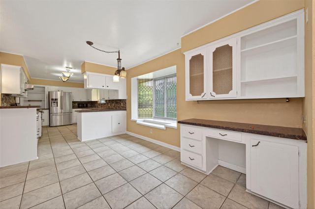 1701 Mistletoe Lane, Houston, TX 77339