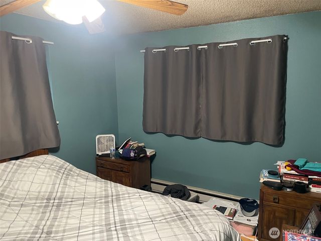 3701 SW 105th Street, Seattle, WA 98146