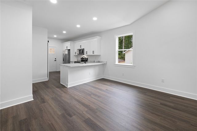 400 Hickory Trail, Westminster, SC 29693