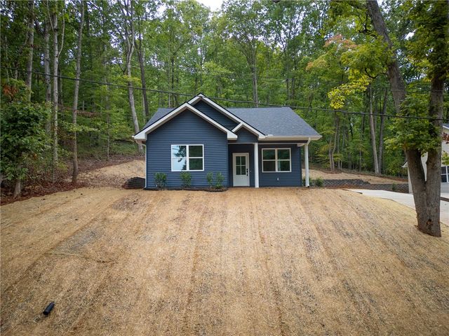 400 Hickory Trail, Westminster, SC 29693